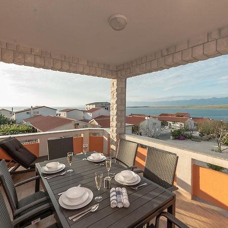 Apartments Kovacevic วีร์ ภายนอก รูปภาพ