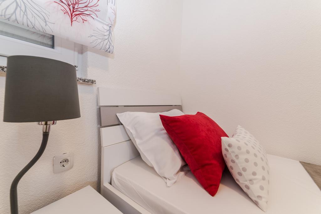 Apartments Kovacevic วีร์ ภายนอก รูปภาพ