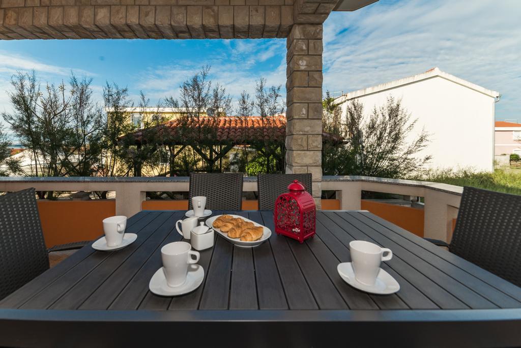 Apartments Kovacevic วีร์ ภายนอก รูปภาพ