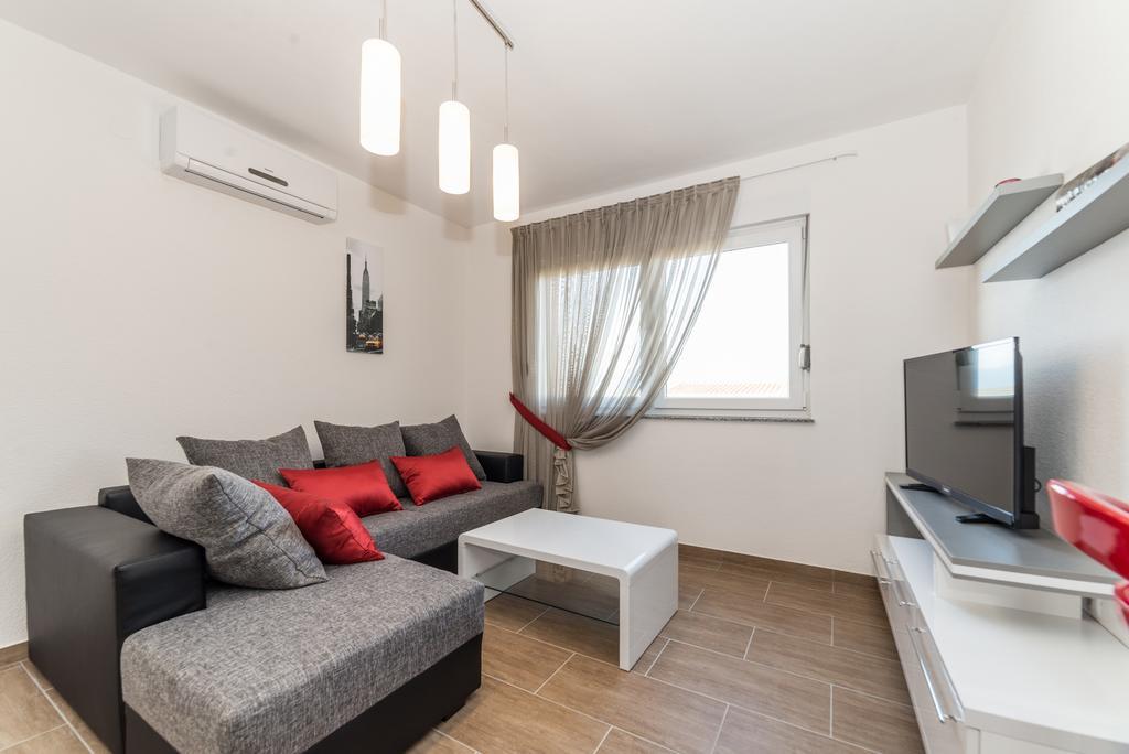 Apartments Kovacevic วีร์ ภายนอก รูปภาพ